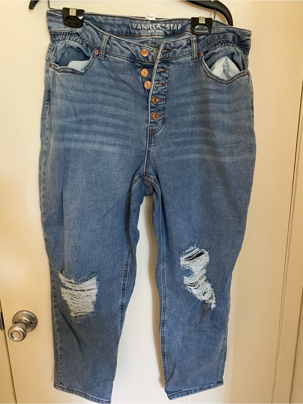 Vanilla Star Light Blue Distressed Boyfriend Jeans